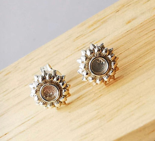 Sunflower Studs