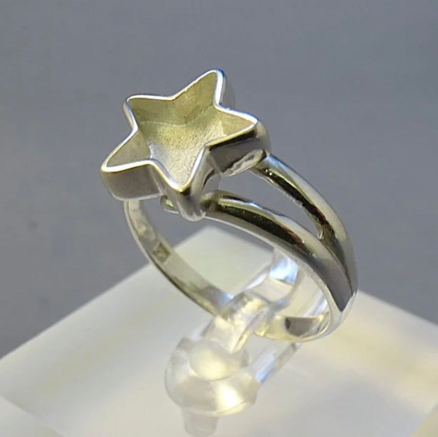 Adjustable Star Ring