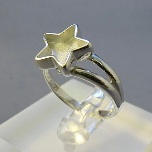 Adjustable Star Ring