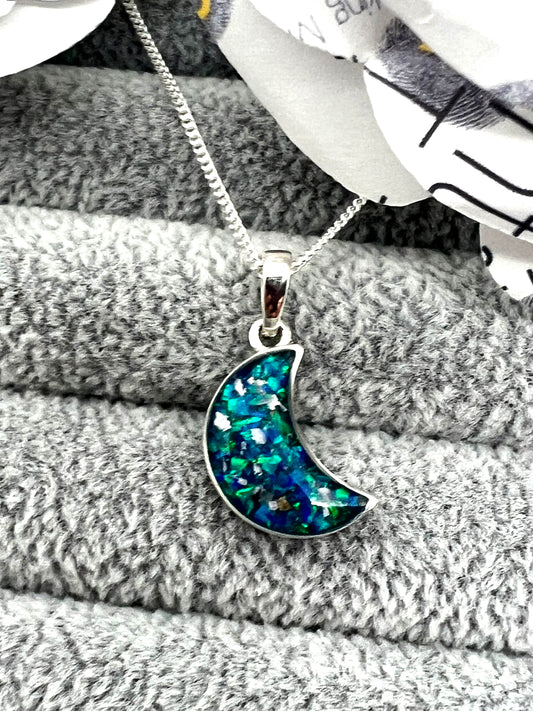 Moon Pendant