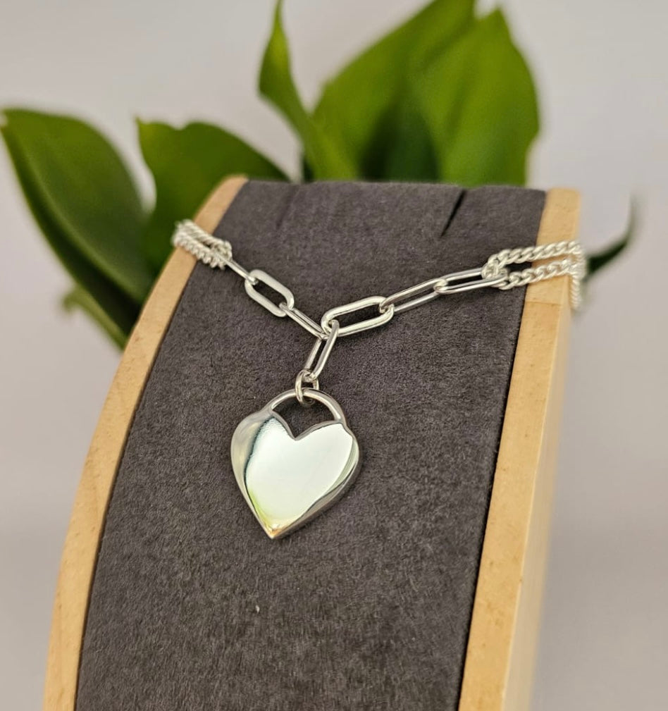 Engraved Chunky Link Heart Bracelet